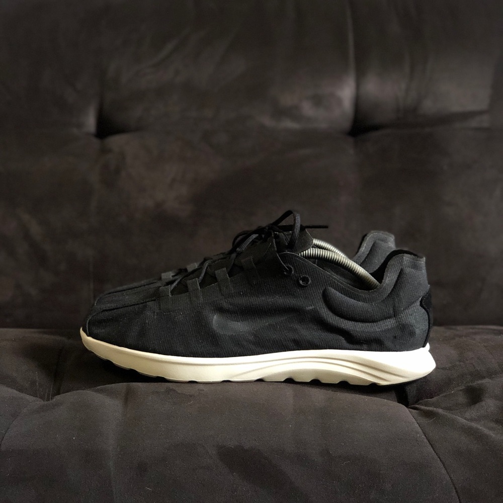 NIKELAB Nike Mayfly Lite